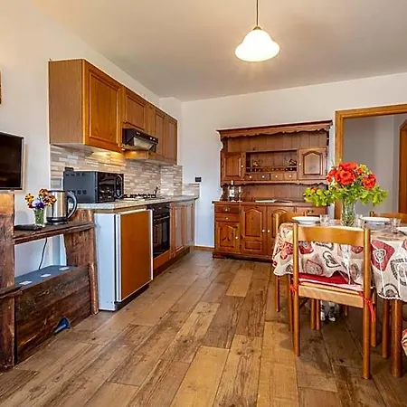 Le Vieux Noyer - Al Villaggio Di Rumiod
