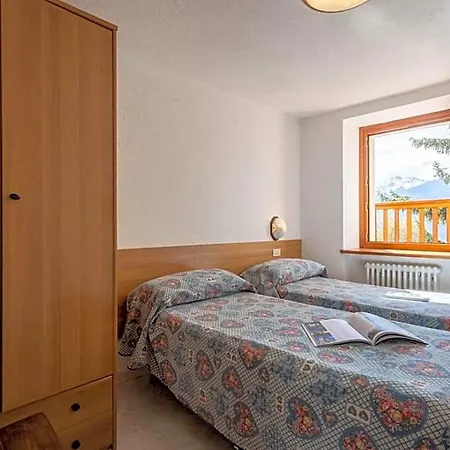 Le Vieux Noyer - Al Villaggio Di Rumiod Отель Сарр