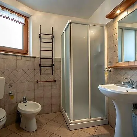 Le Vieux Noyer - Al Villaggio Di Rumiod 3*