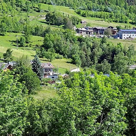 Отель Le Vieux Noyer - Al Villaggio Di Rumiod Сарр