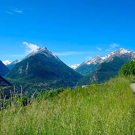 Отель Le Vieux Noyer - Al Villaggio Di Rumiod